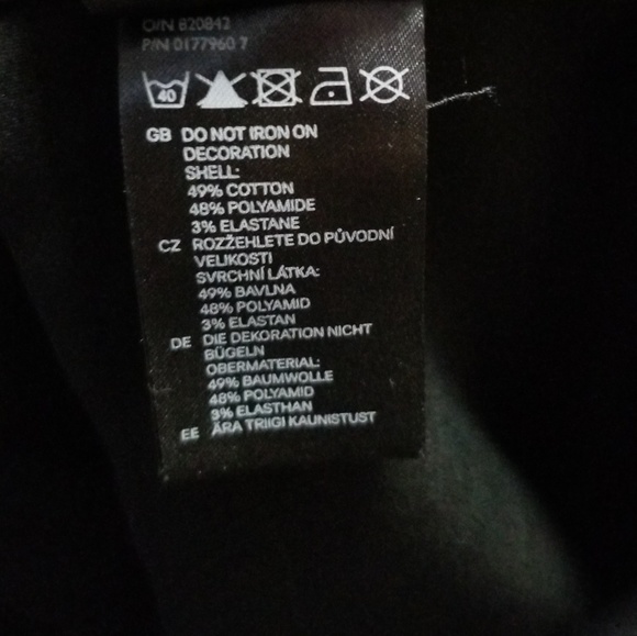 H&M Skirt - Picture 4 of 5